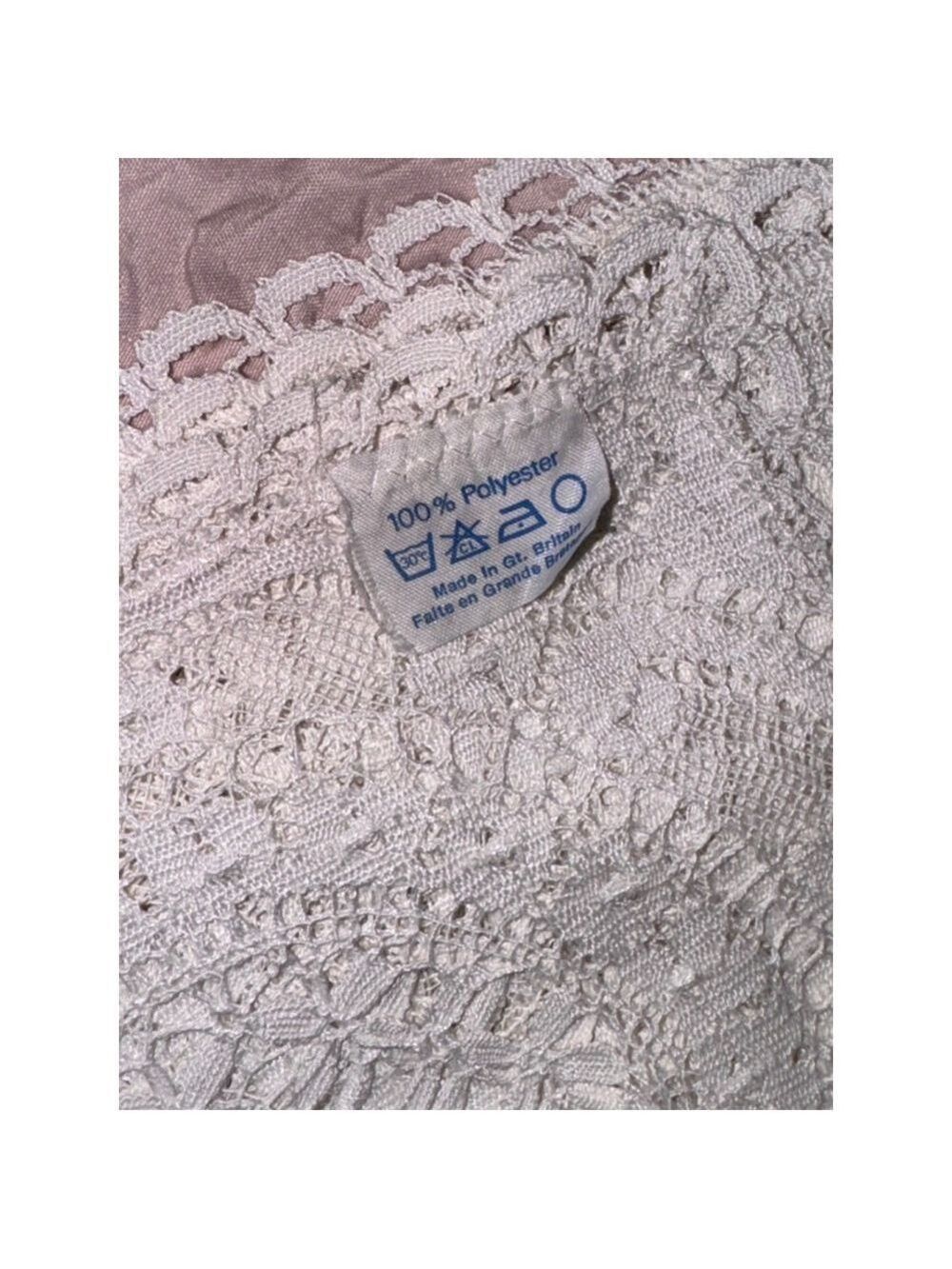 Vintage dollies, eight piece, different sizes, dainty pink old lace - Picture 9 of 13
